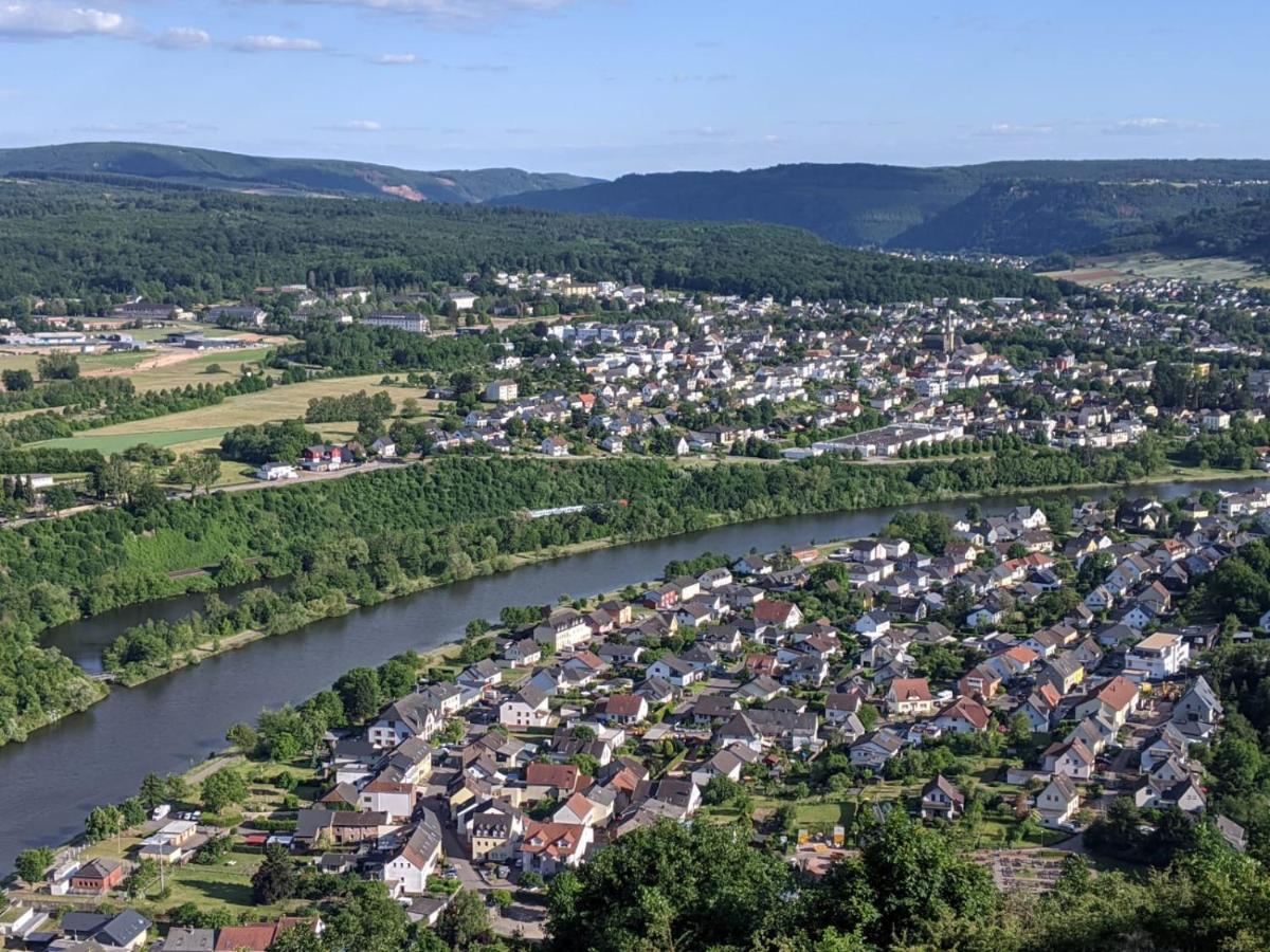 Gemuetliche 90 Qm Wohnung In Saarburg, Zentral Gelegen, Garten Mit Aussicht, Separater Eingang Eksteriør billede
