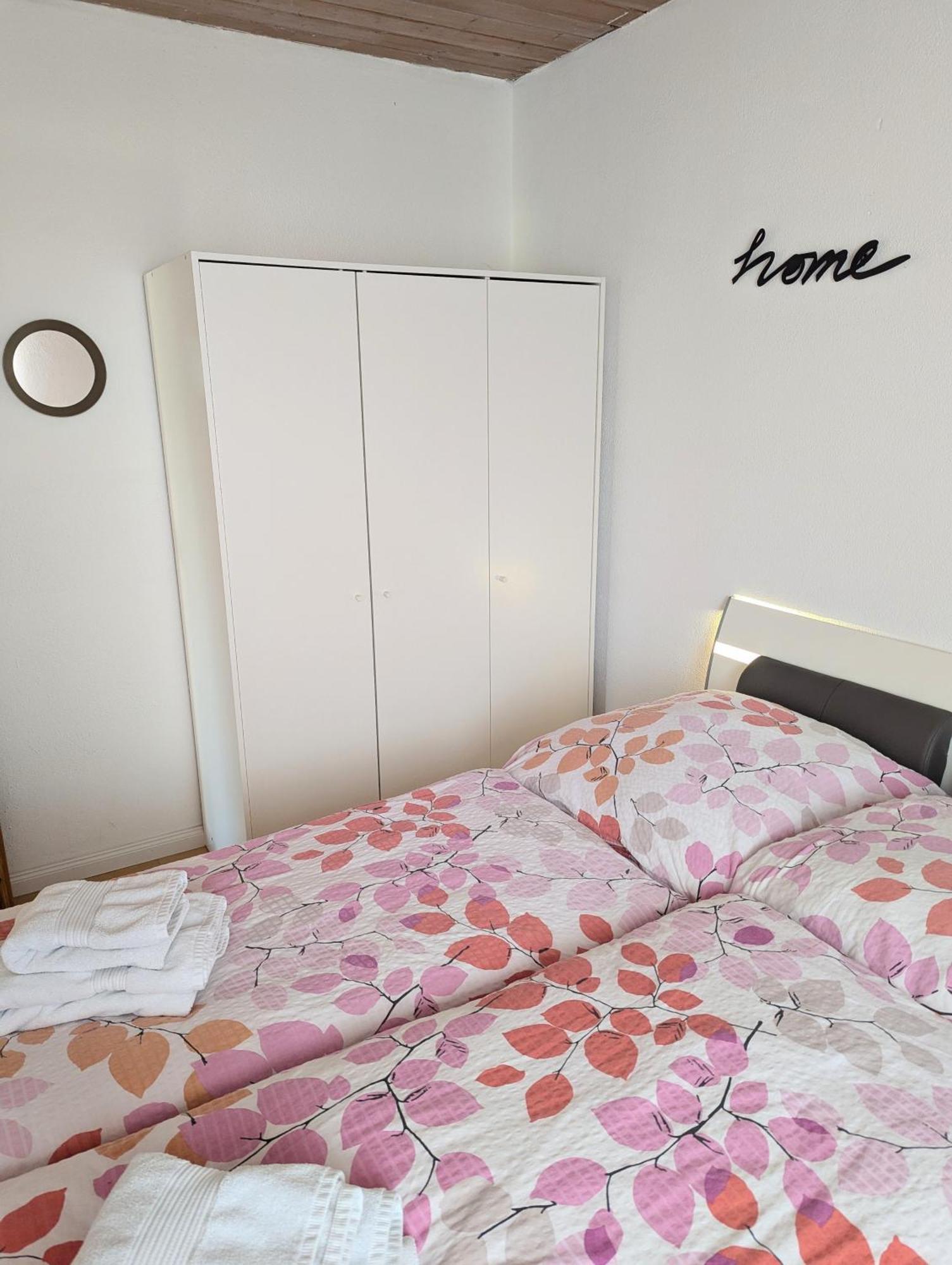 Gemuetliche 90 Qm Wohnung In Saarburg, Zentral Gelegen, Garten Mit Aussicht, Separater Eingang Eksteriør billede